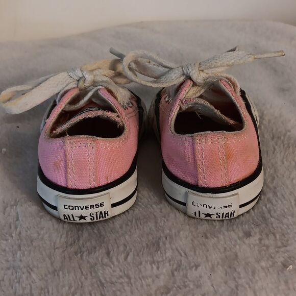 Converse Pink Baby Sneakers - Picture 3 of 6